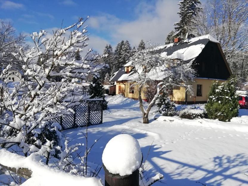 Penzion Pod Strani Malá Morávka Buitenkant foto